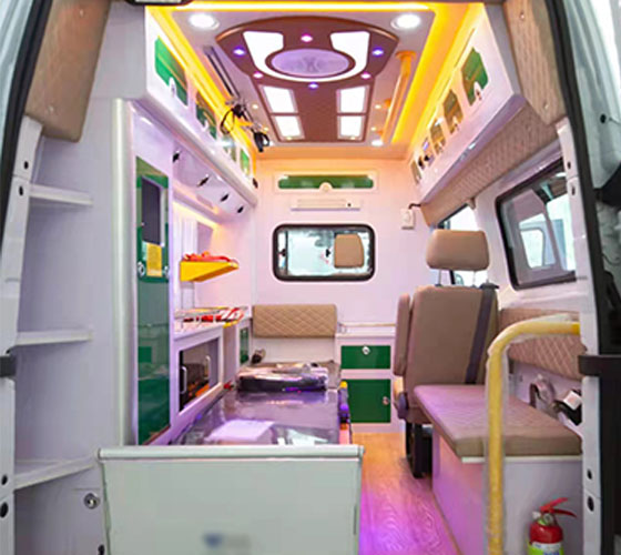 迁西县车辆内部展示